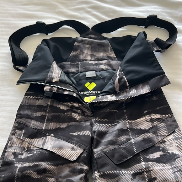 Obermeyer kids ski bib - Picture 3 of 4